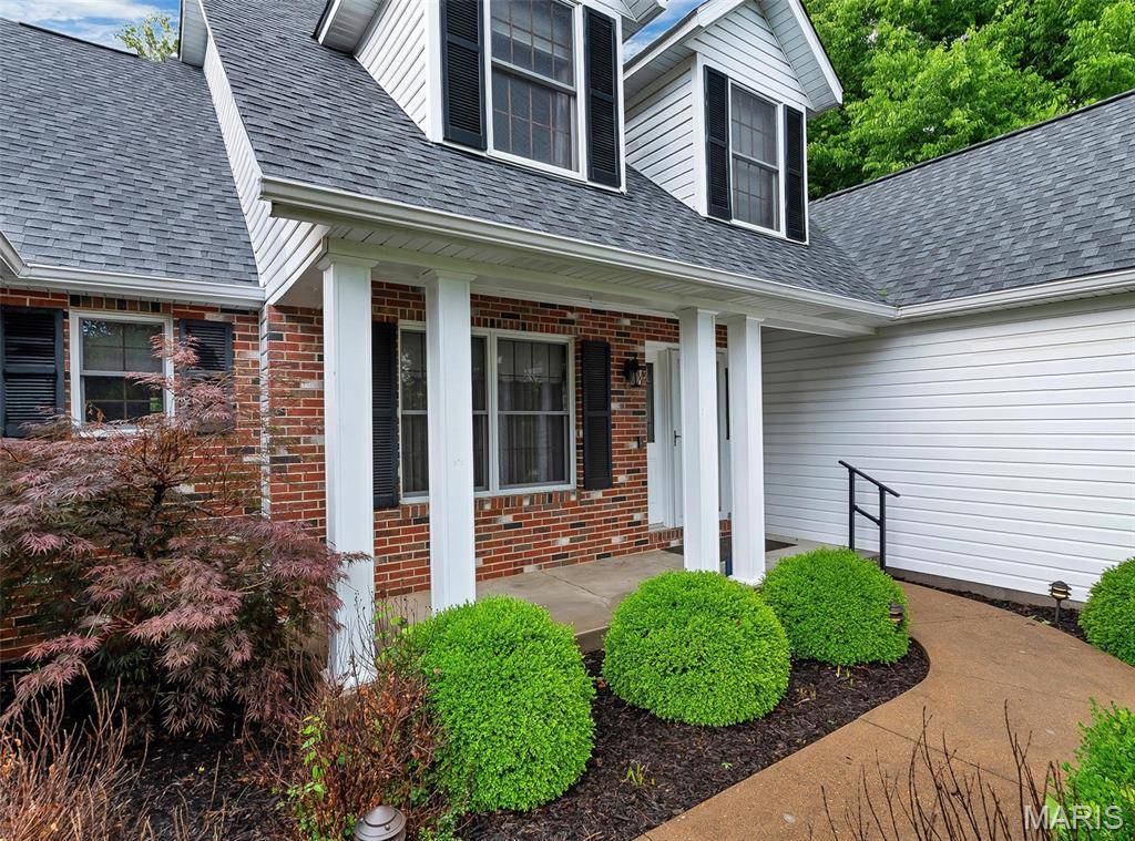413 Alborado DR, Washington, MO 63090