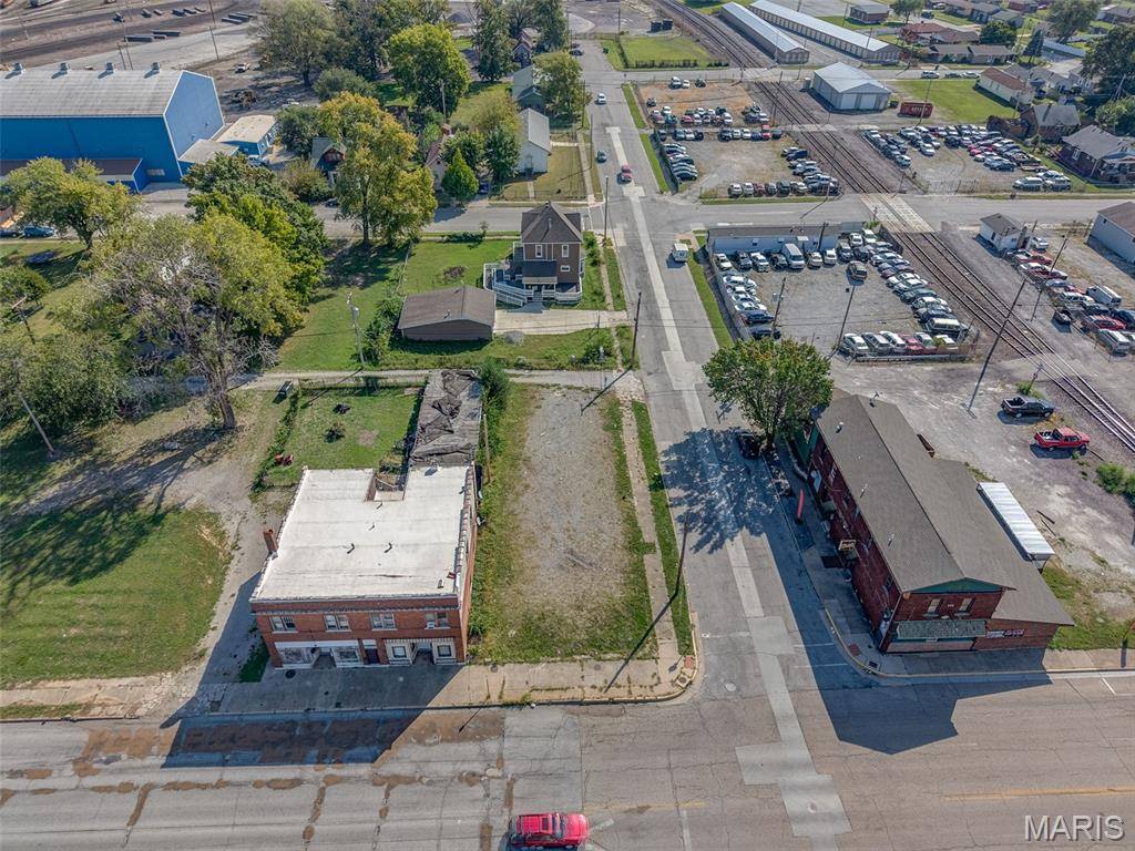1348 Madison AVE, Madison, IL 62060