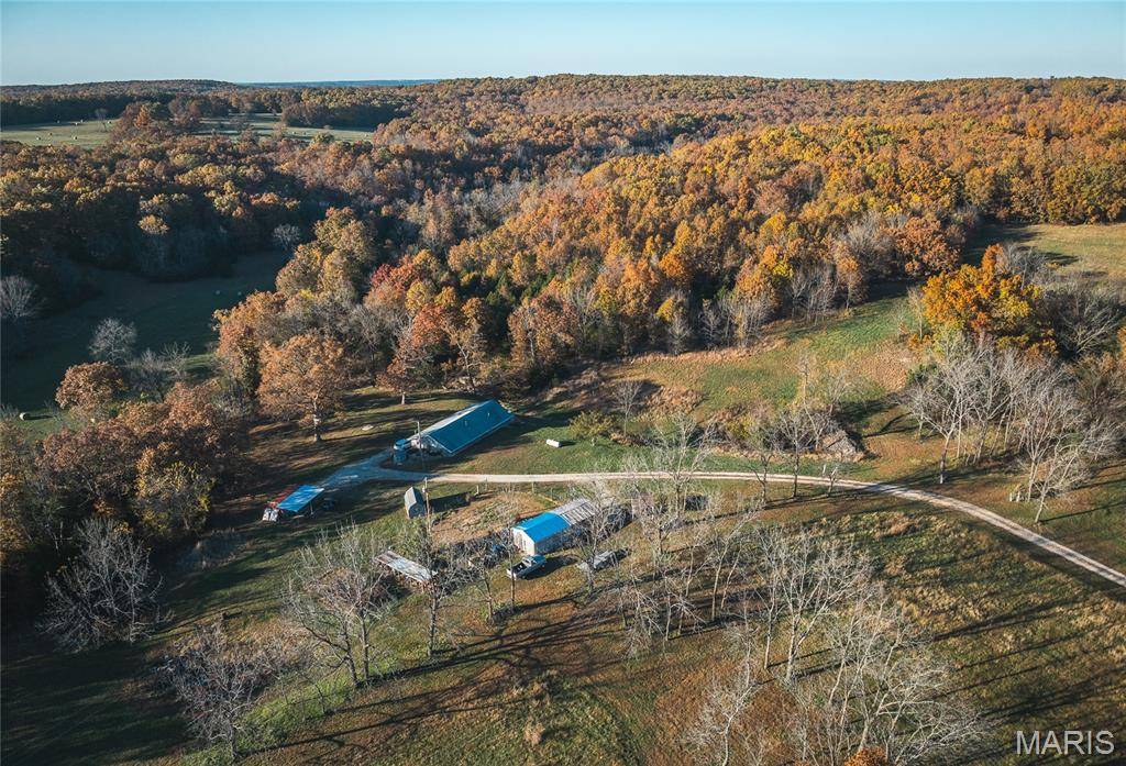 6601 County Line Road, Other, MO 65660