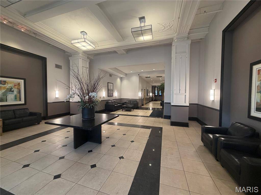 1501 Locust ST #201, St Louis, MO 63103