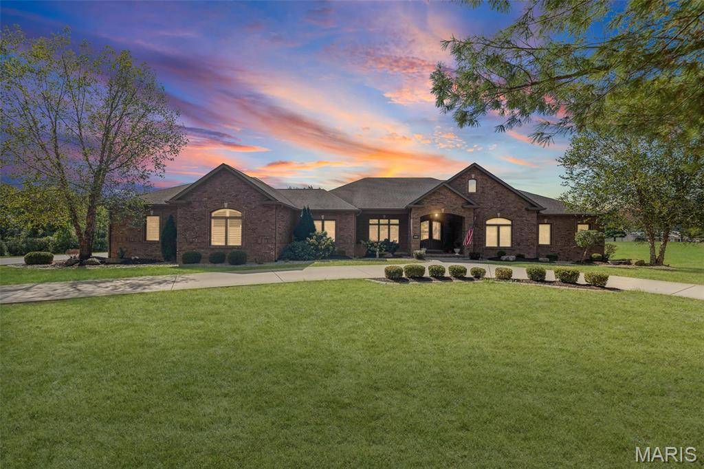 4715 Richland Woods CT, Alton, IL 62002