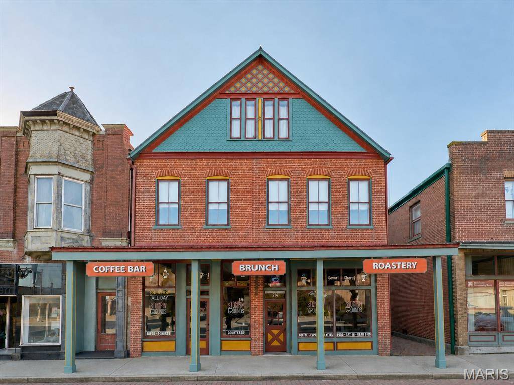 214 E 1st ST, Hermann, MO 65041