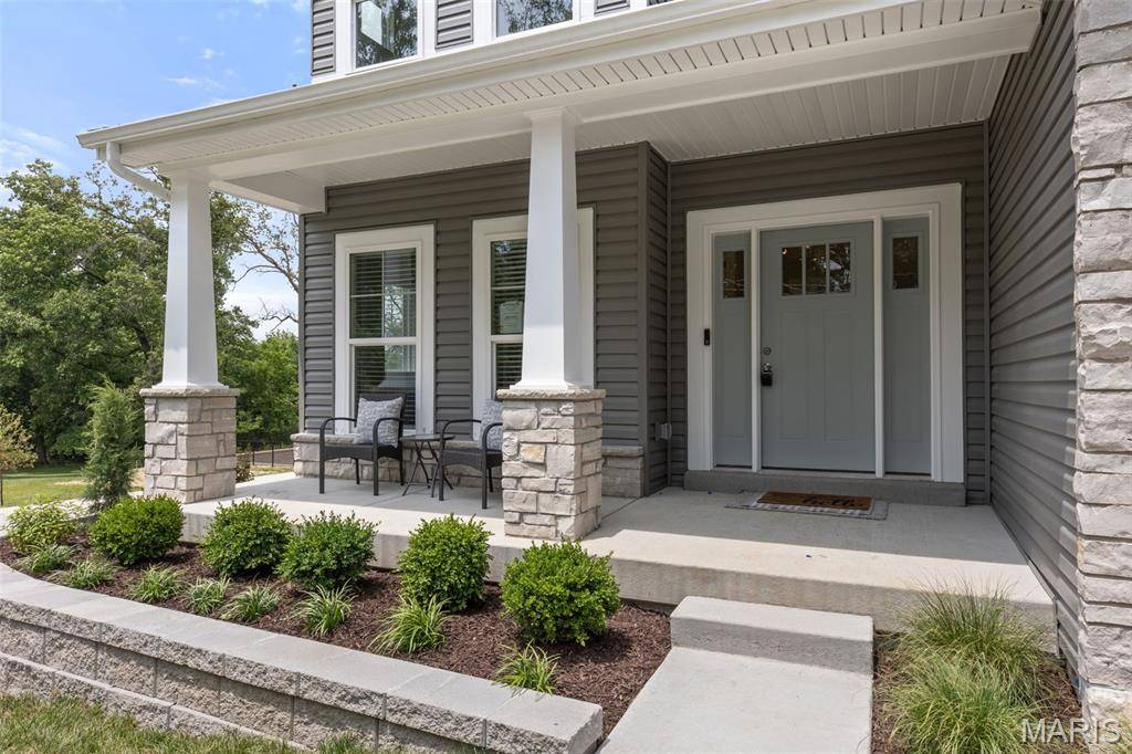402 Spears ST, St Louis, MO 63127