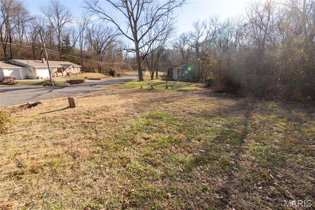 29 Highwood DR, Belleville, IL 62223