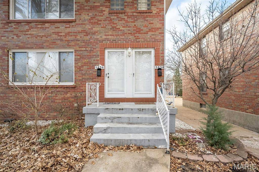 5836 Robert AVE #38, St Louis, MO 63109