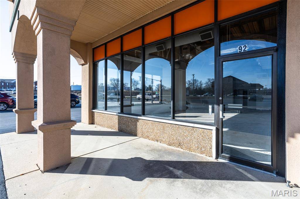 94 Northport DR, Alton, IL 62002