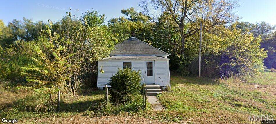 3815 Walnut AVE, East St Louis, IL 62207
