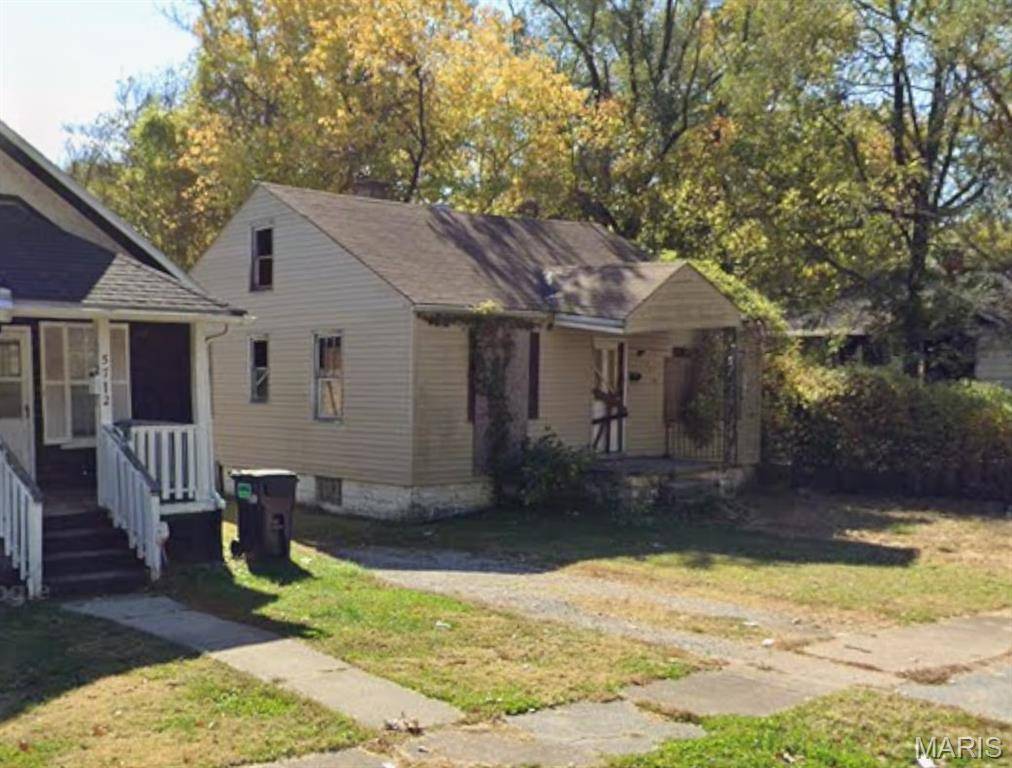 5710 Warren AVE, East St Louis, IL 62204