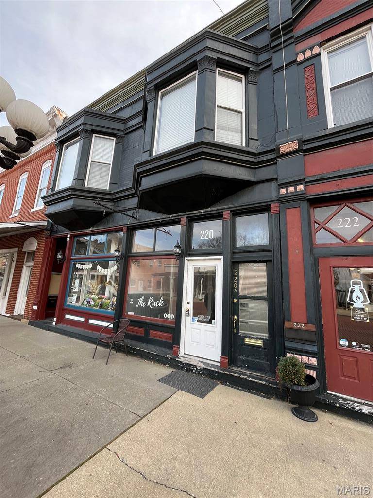 218 W Saint Louis ST #Commercial, Lebanon, IL 62254
