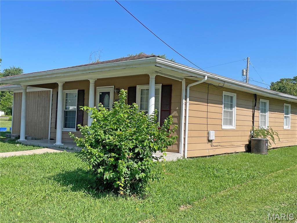 409 E Mound ST, Sparta, IL 62286