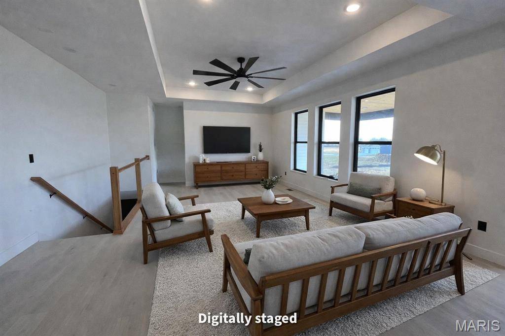 7163 Savannah, Glen Carbon, IL 62034