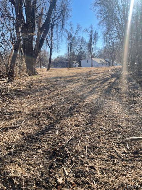 3256 Old Troy RD, Glen Carbon, IL 62034