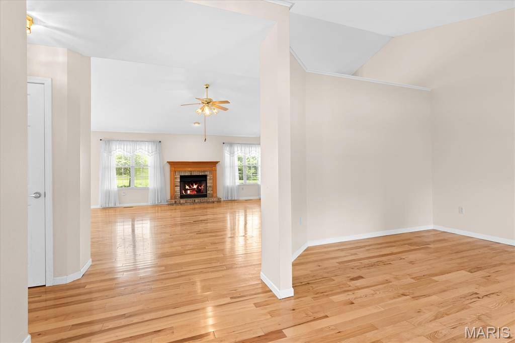 1901 Cedarwood TRL, Belleville, IL 62226