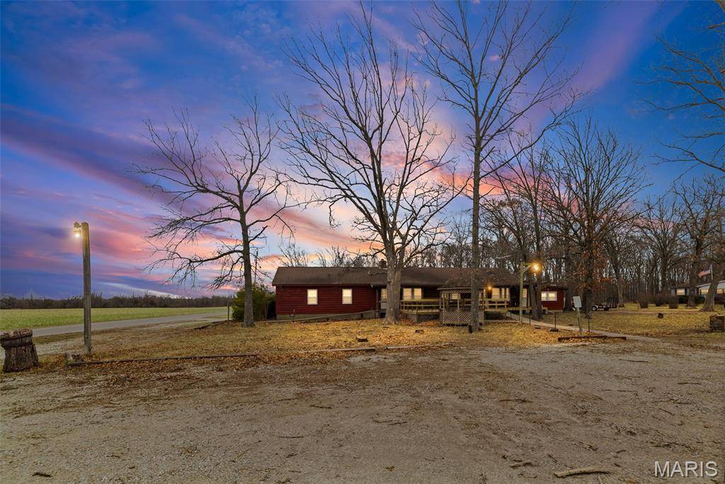 1162 School ST, Percy, IL 62272