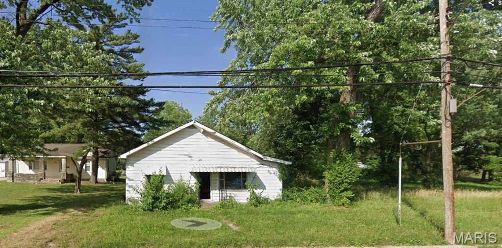 825 Mildred AVE, Cahokia, IL 62206