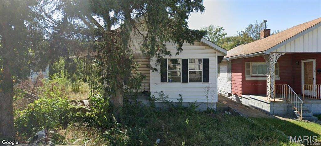 1714 Missouri AVE, East St Louis, IL 62205