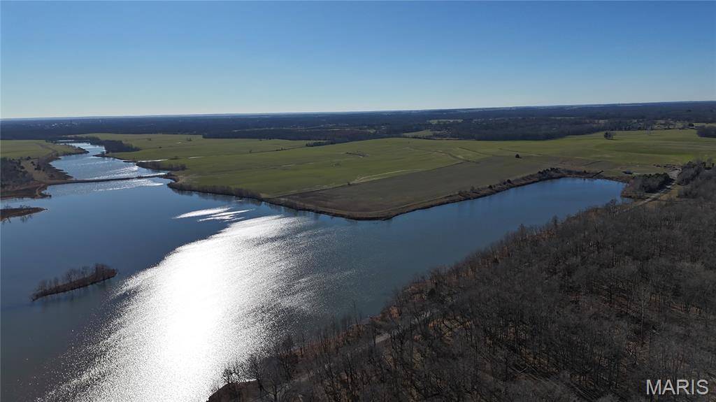 00 Deer Run RD, Pinckneyville, IL 62274