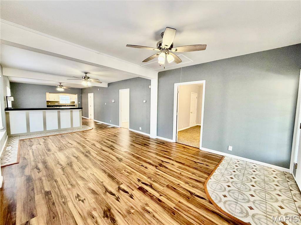 100 School ST, Wilsonville, IL 62093