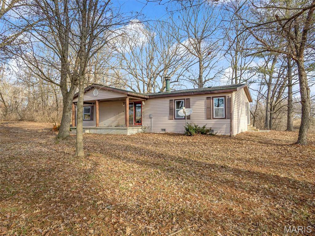 6401 S Ronnie DR, Waterloo, IL 62298