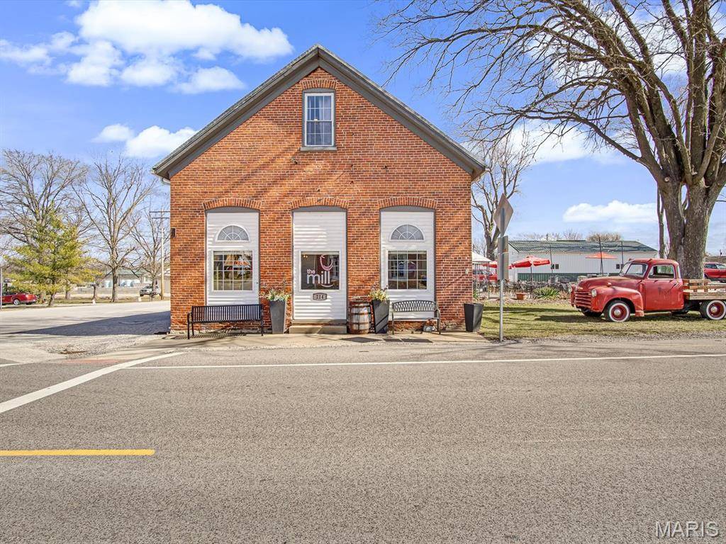 214 Main ST, Ruma, IL 62278