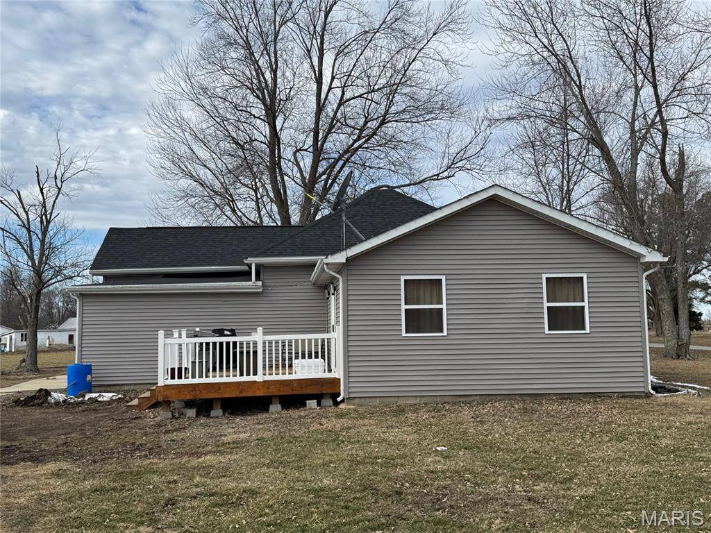 843 Monroe ST, Witt, IL 62094