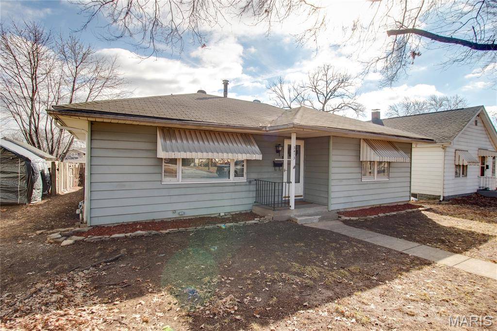 3413 Milton DR, Alton, IL 62002
