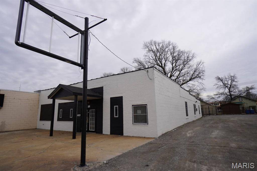 2256 Madison AVE, Granite City, IL 62040