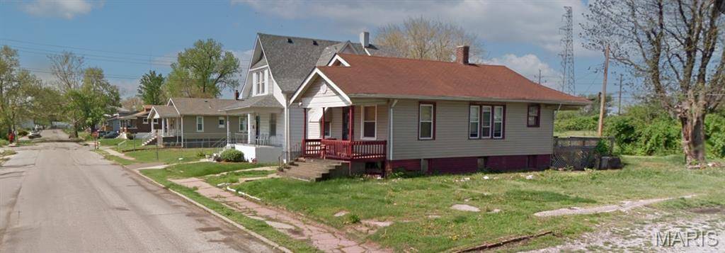711 N 22nd ST, East St Louis, IL 62205