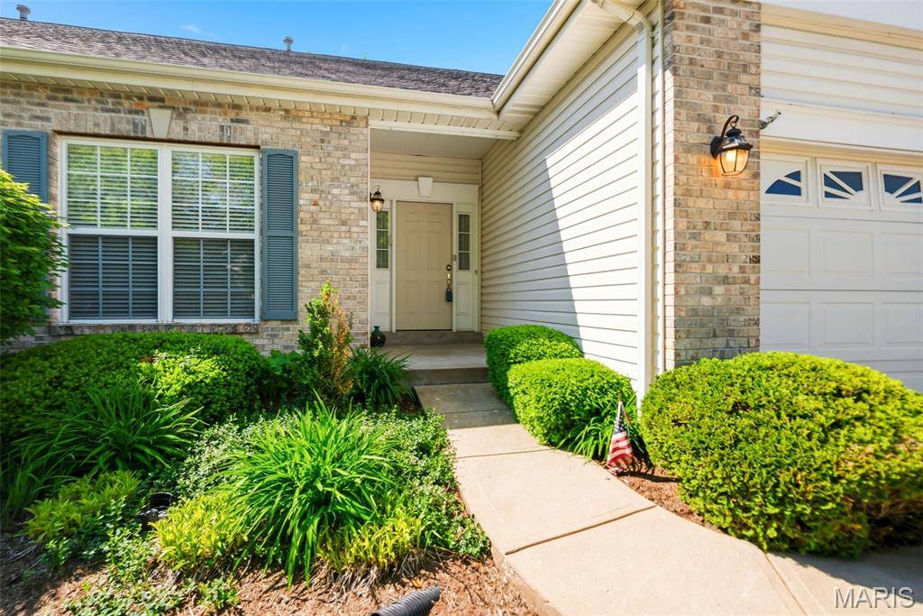 1311 Pine Bluff DR, St Charles, MO 63304