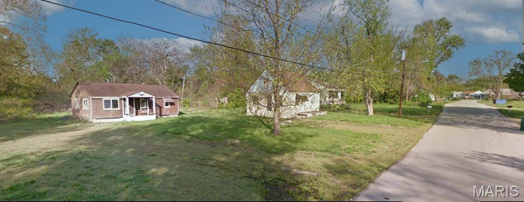 120 Kinder ST, Cahokia, IL 62206