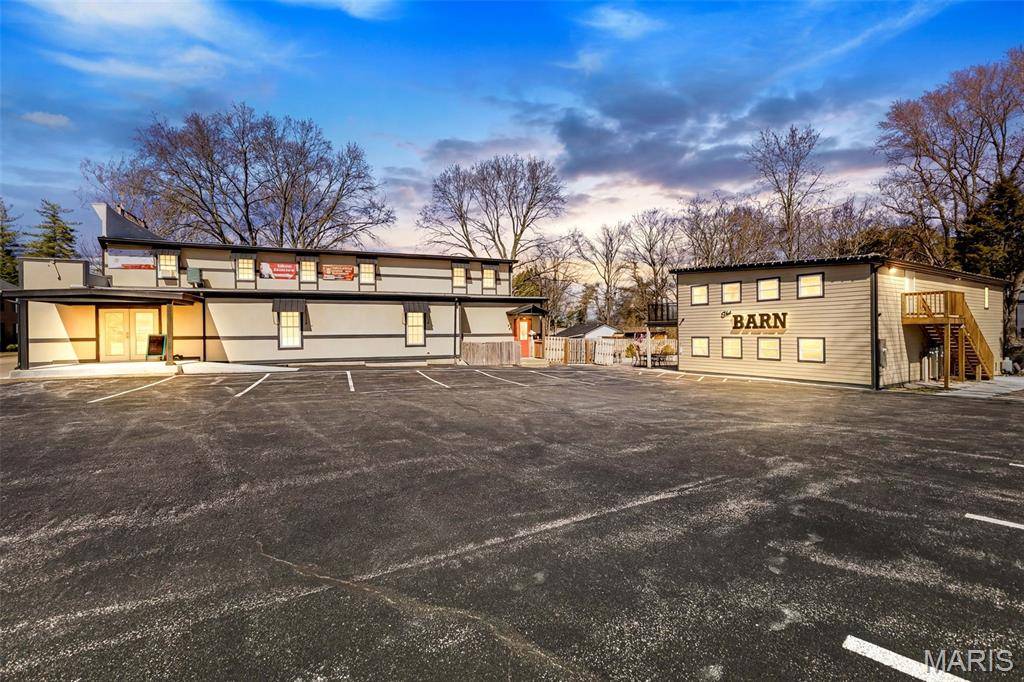 316/318 N Main ST, Columbia, IL 62236