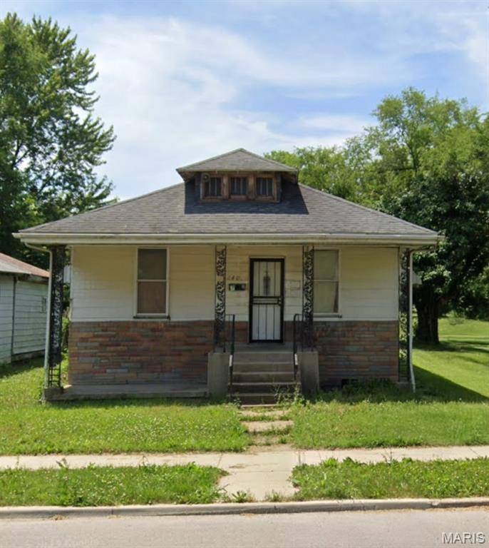 2406 Saint Louis AVE, East St Louis, IL 62205