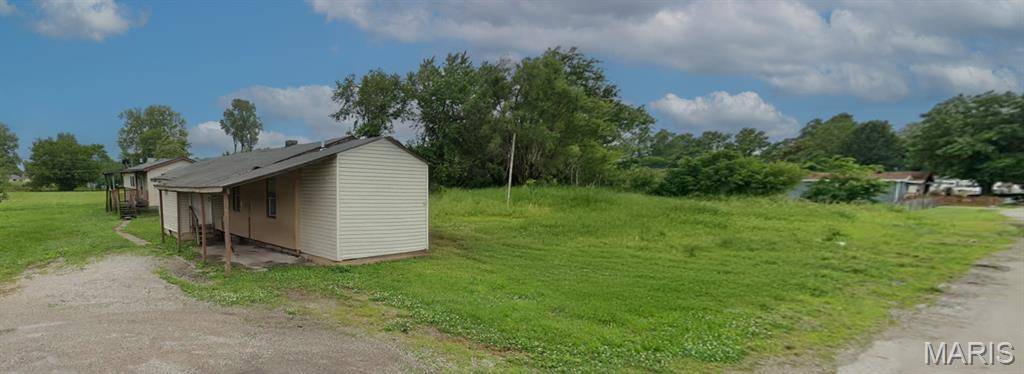420 S 40th ST, Centreville, IL 62207
