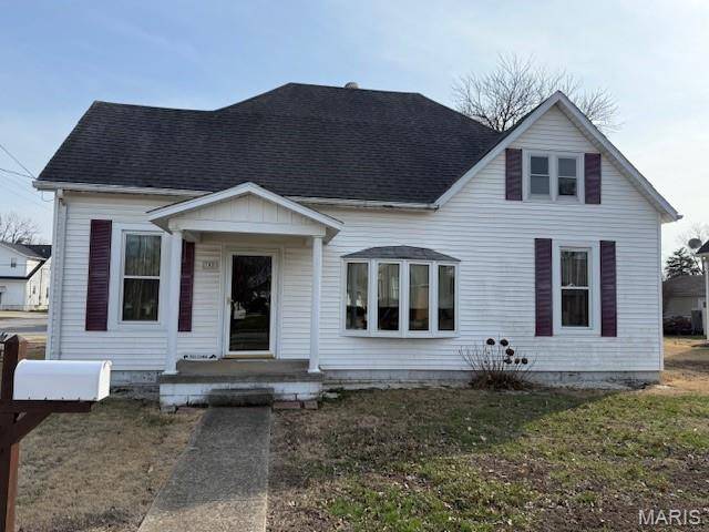 702 Belle Avenue, Pinckneyville, IL 62274