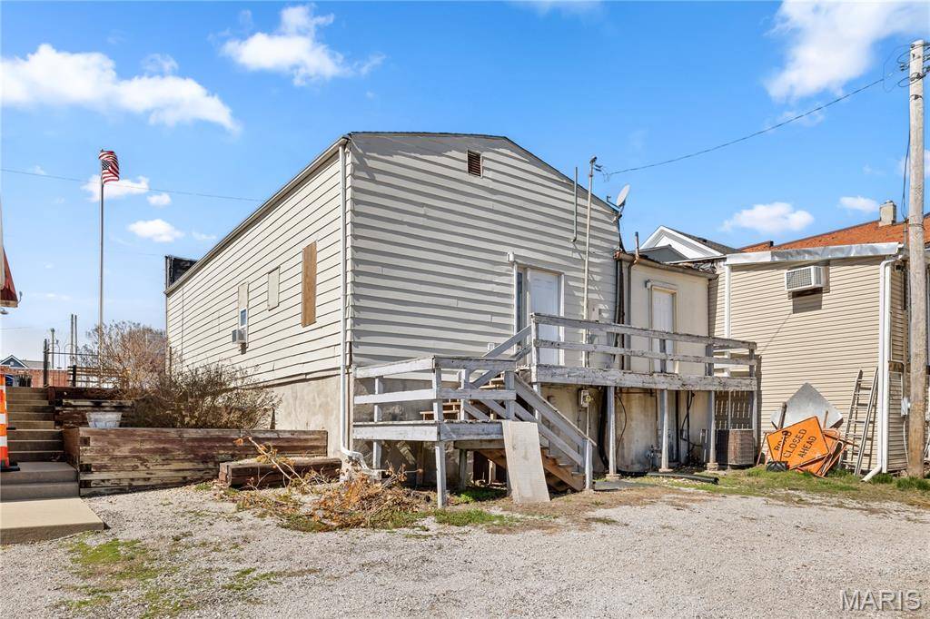 441 & 443 S Main ST, Hillsboro, IL 62049