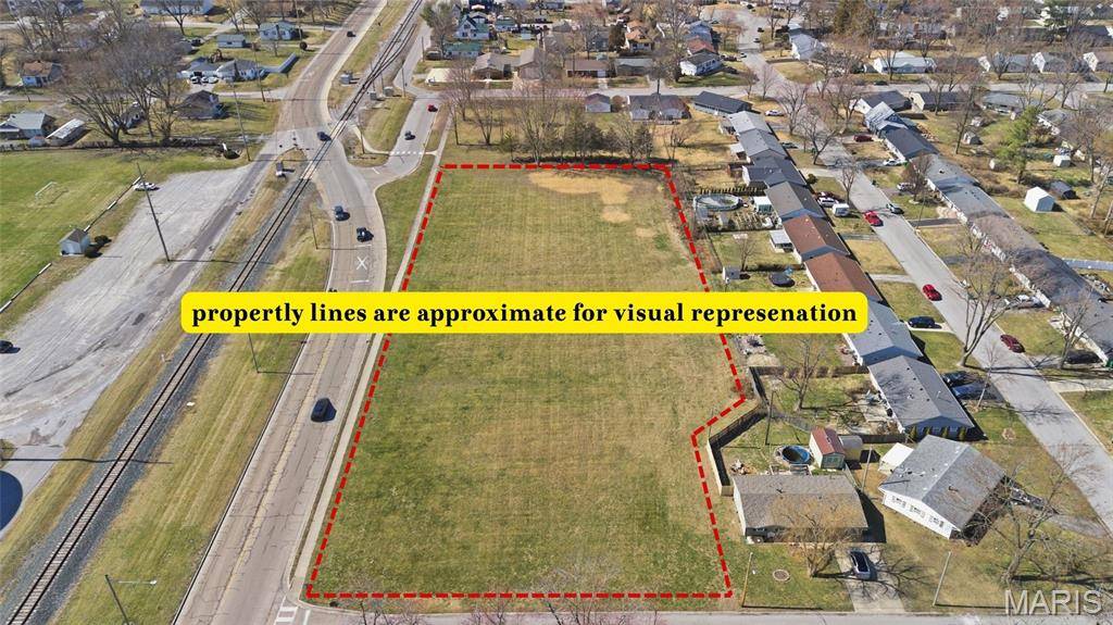 530 W State ST, O'fallon, IL 62269