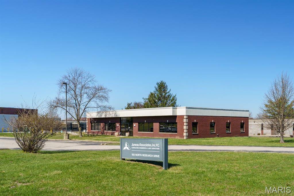 100 N Research DR, Edwardsville, IL 62025