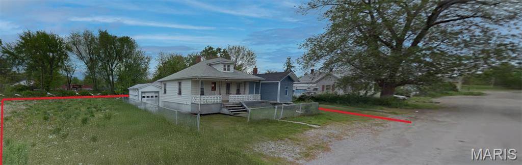 449 S 40th ST, East St Louis, IL 62207