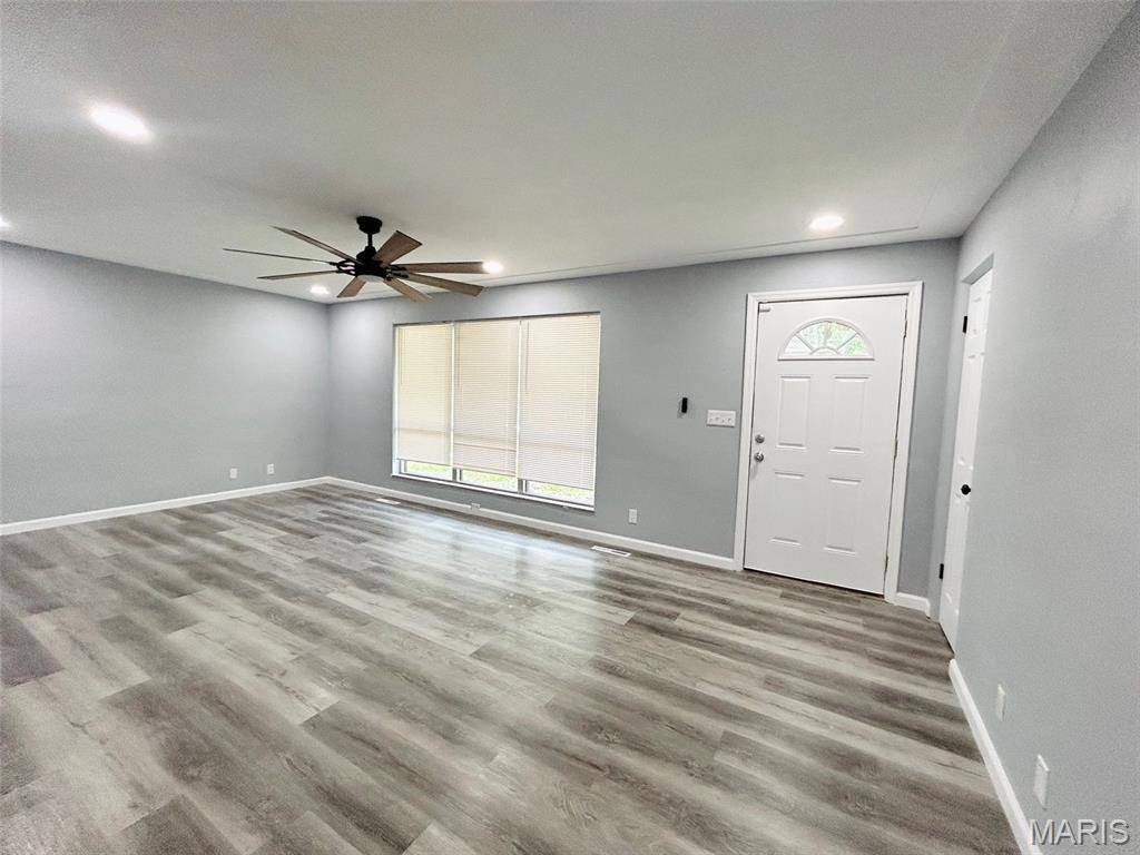 60 DALE ALLEN DR, Belleville, IL 62226