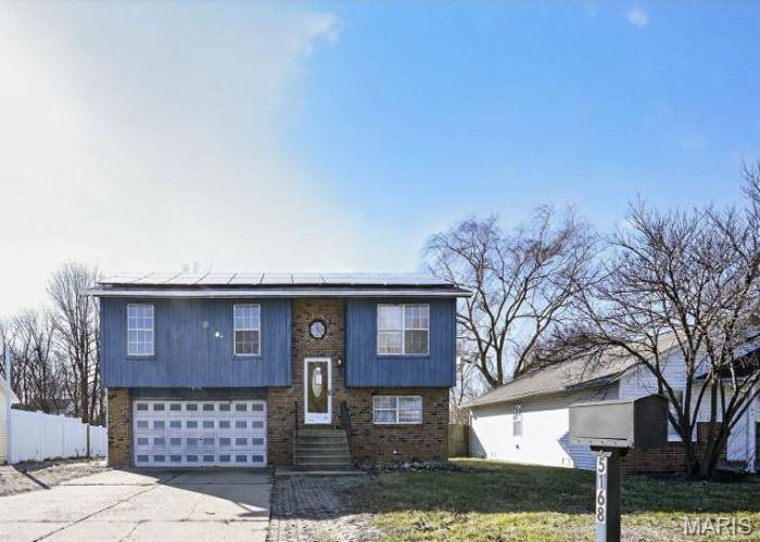5168 Stephanie DR, Granite City, IL 62040