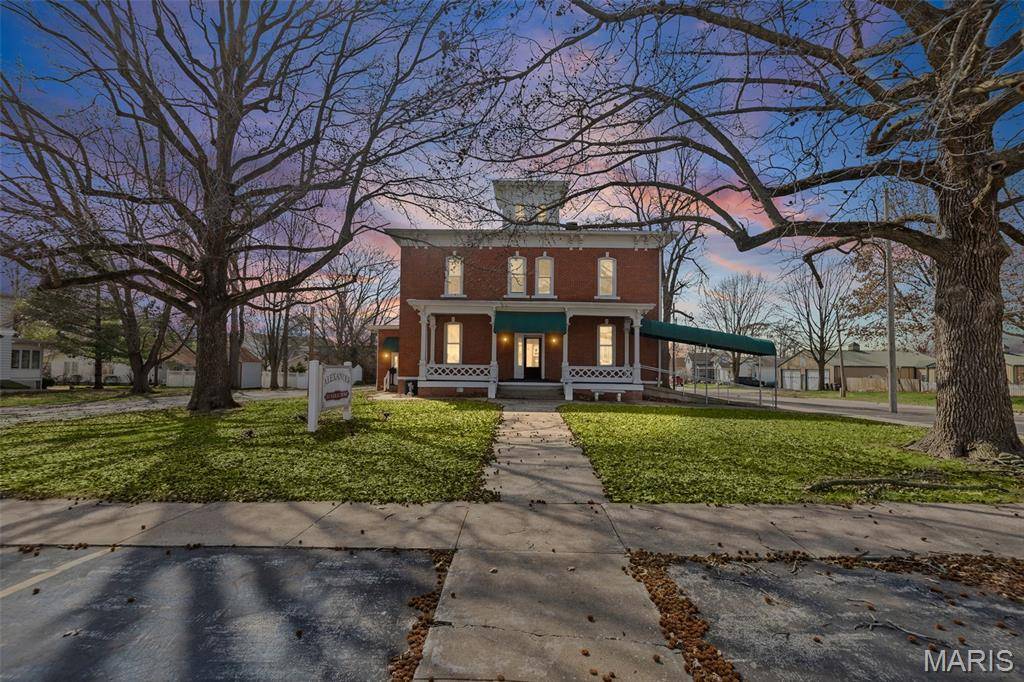 108 N Liberty ST, Jerseyville, IL 62052