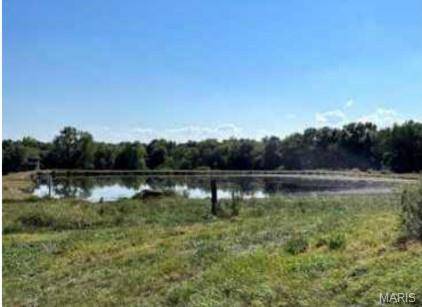 7485 Pike 418, Middletown, MO 63359