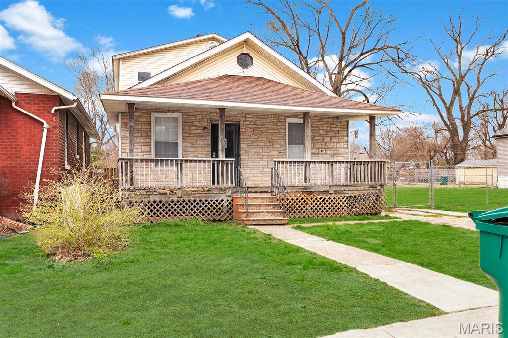 532 N 27th ST, East St Louis, IL 62205