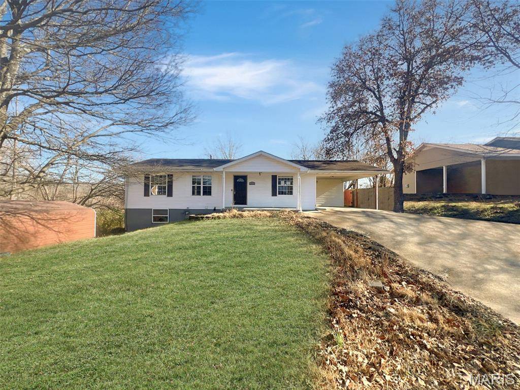 1512 Sanders AVE, Poplar Bluff, MO 63901