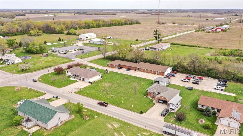 0 S June ST, Jerseyville, IL 62052
