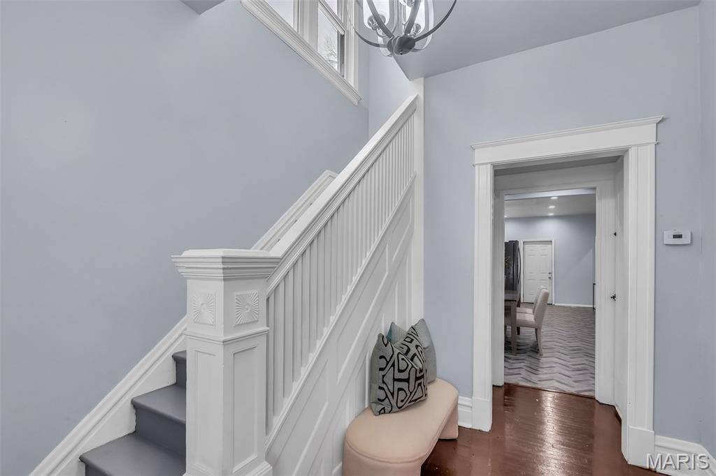 6522 Crest AVE, St Louis, MO 63130