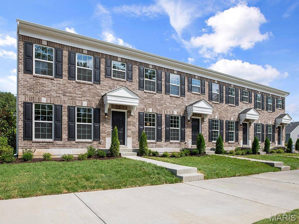 171 Sunset Terrace DR, O'fallon, MO 63385