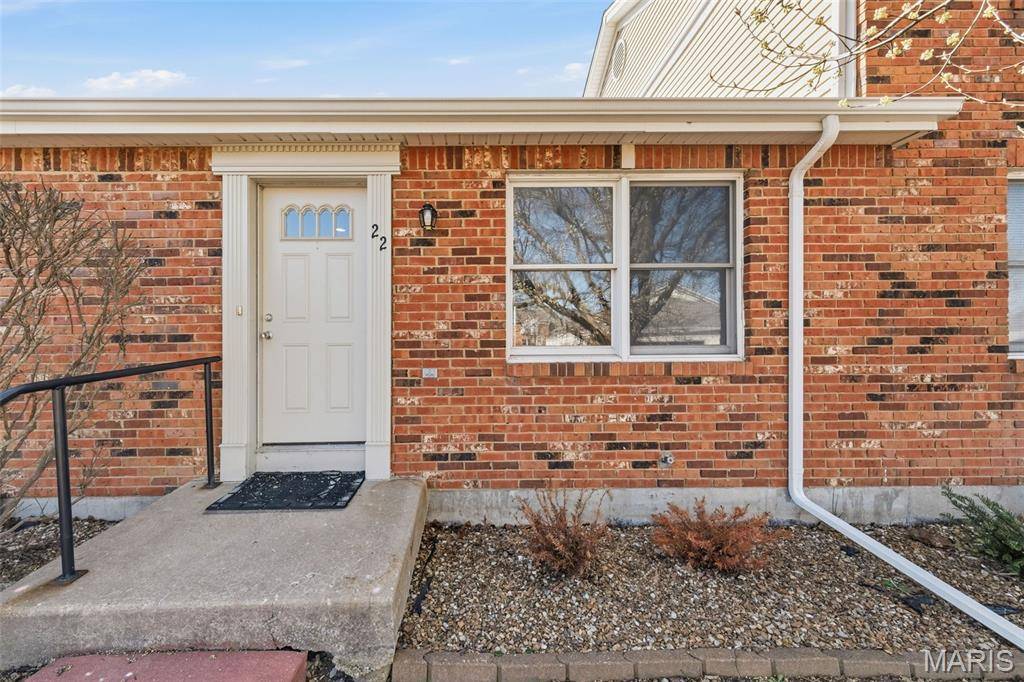 22 Brittany CT, Troy, MO 63379