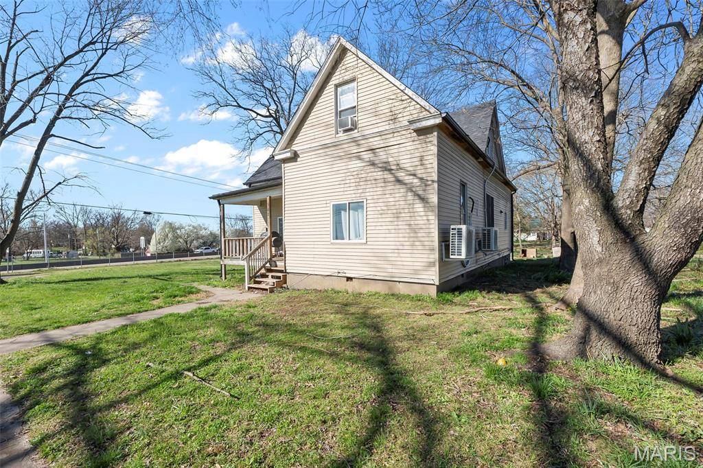 541 S Ellis ST, Cape Girardeau, MO 63703
