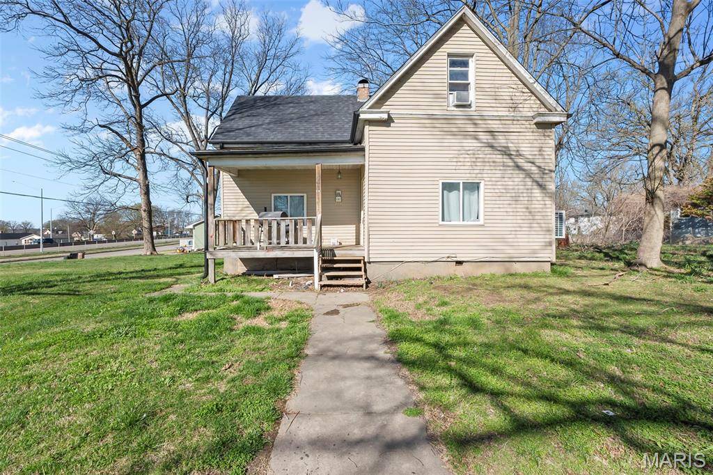541 S Ellis ST, Cape Girardeau, MO 63703